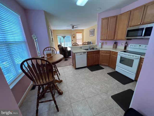 4128 KILLINGTON CT, White Plains, MD 20695