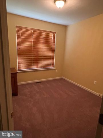 4128 KILLINGTON CT, White Plains, MD 20695