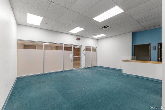35425 W Michigan Avenue, Wayne, MI 48184