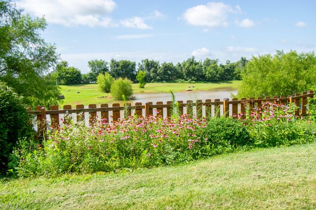 1898 E Latana Drive, Ozark, MO 65721