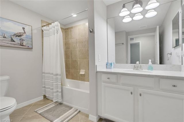 17270 Cherrywood CT 5904, Bonita Springs, FL 34135