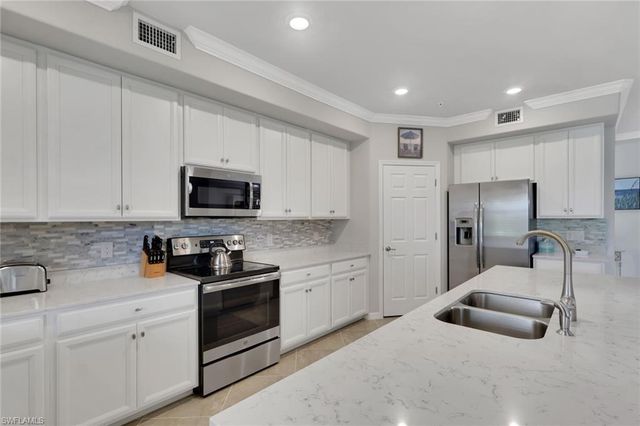 17270 Cherrywood CT 5904, Bonita Springs, FL 34135