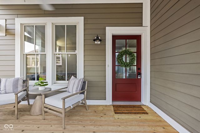 5713 Upper Garden Way, Zionsville, IN 46077