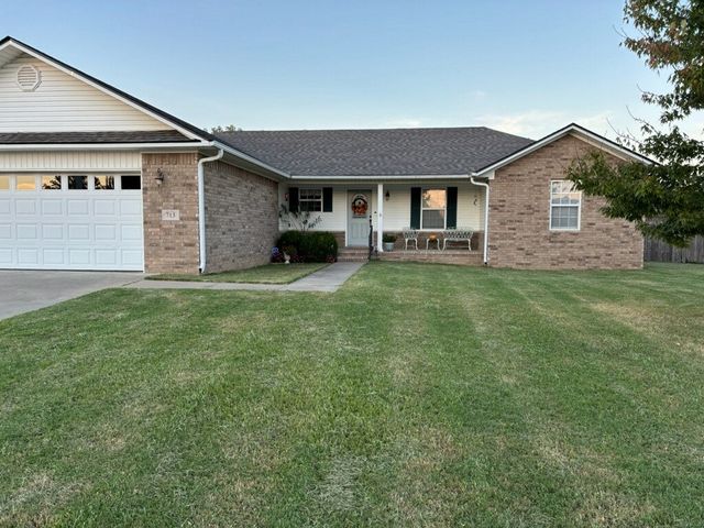 713 Mulberry Drive, Clarksville, AR 72830