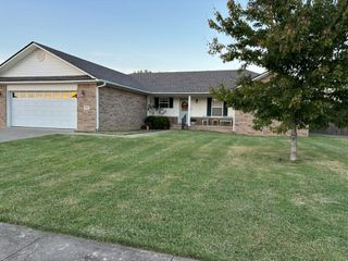 713 Mulberry Drive, Clarksville, AR 72830