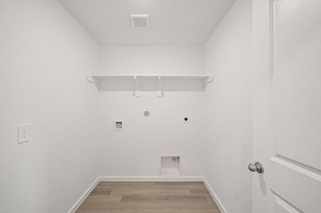 4528 Nevada Falls Drive, Conroe, TX 77303