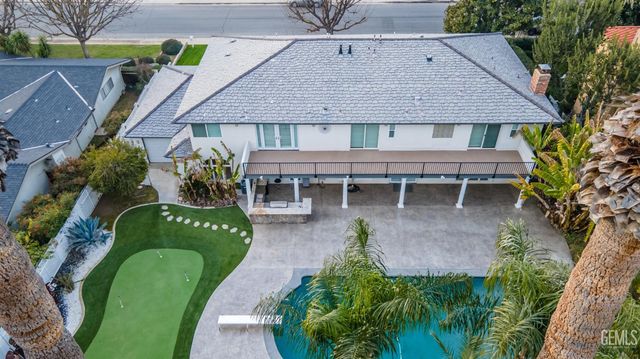 300 Vista Verde Way, Bakersfield, CA 93309