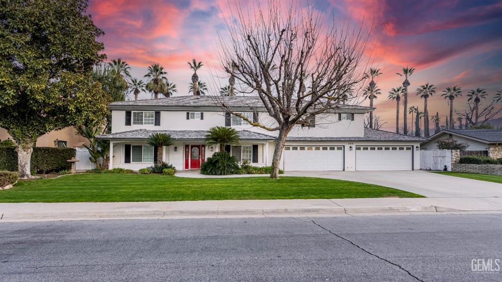 300 Vista Verde Way, Bakersfield, CA 93309