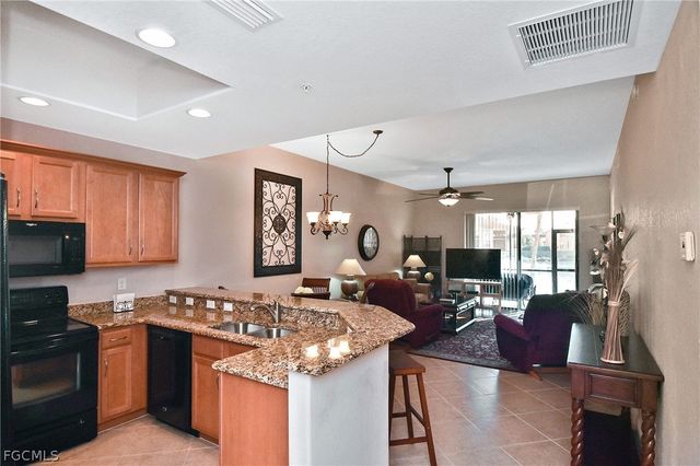 13770 Julias WAY 1115, Fort Myers, FL 33919