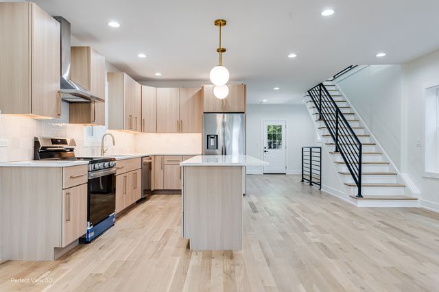 2145 N Karlov Avenue, Chicago, IL 60639
