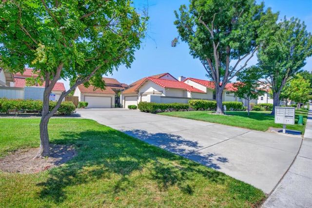 618 Skyway Drive, San Jose, CA 95111