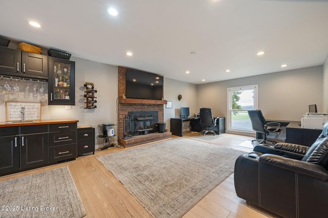 4405 W State Hwy 22, Crestwood, KY 40014