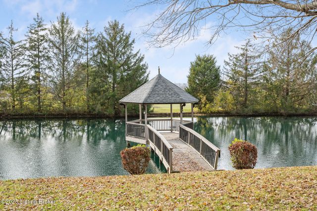 4405 W State Hwy 22, Crestwood, KY 40014
