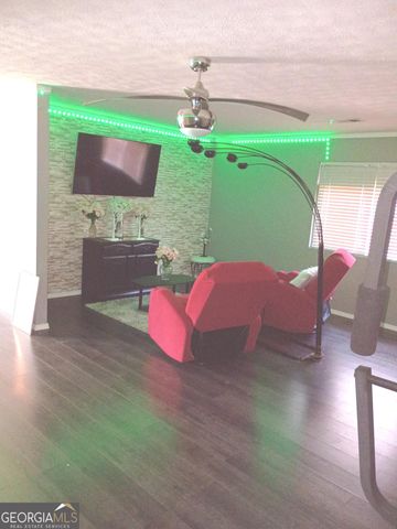 518 Cooley Drive, Sandersville, GA 31082