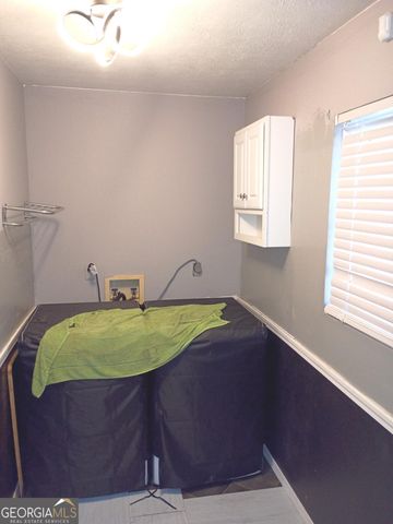 518 Cooley Drive, Sandersville, GA 31082