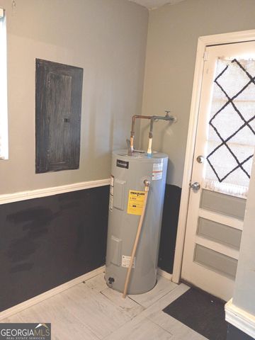 518 Cooley Drive, Sandersville, GA 31082