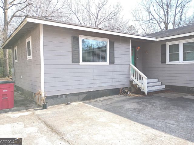 518 Cooley Drive, Sandersville, GA 31082