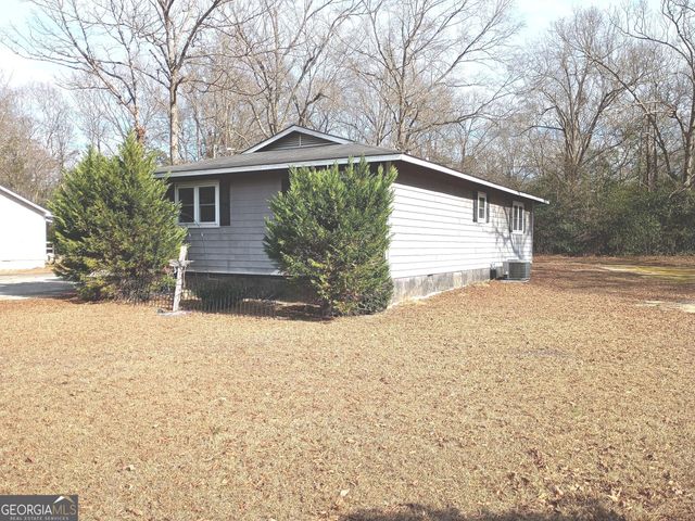 518 Cooley Drive, Sandersville, GA 31082