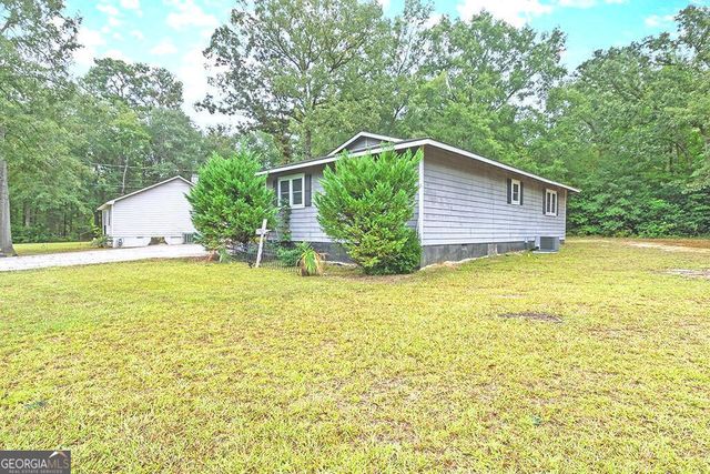 518 Cooley Drive, Sandersville, GA 31082