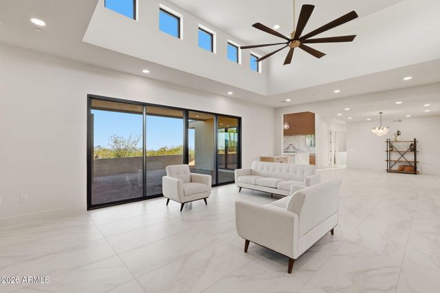 39077 N 110TH Street, Scottsdale, AZ 85262