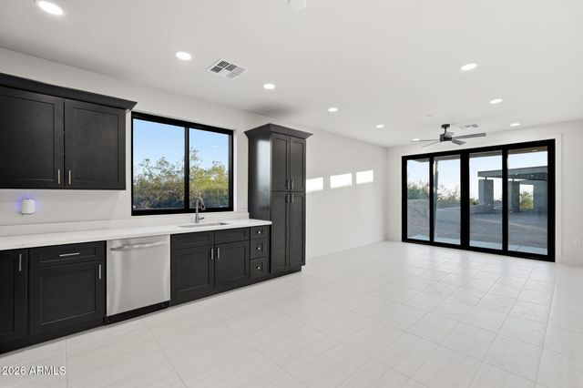 39077 N 110TH Street, Scottsdale, AZ 85262