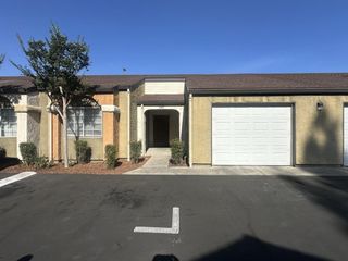 5140 E Kings Canyon Road # 145, Fresno, CA 93727
