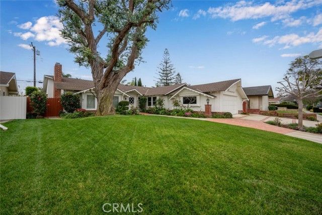 2692 Salmon Drive, Rossmoor Socal, CA 90720