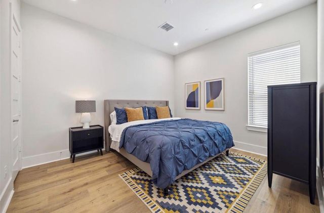 1618 Ojeman Road A, Houston, TX 77055