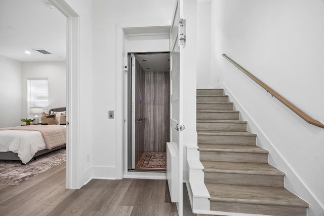 1618 Ojeman Road A, Houston, TX 77055