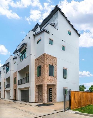 1618 Ojeman Road A, Houston, TX 77055