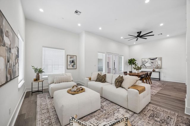 1618 Ojeman Road A, Houston, TX 77055