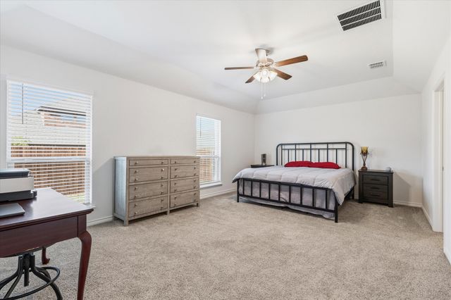 8133 Danny Scarth Lane, Fort Worth, TX 76120