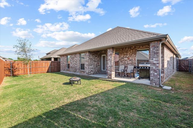 8133 Danny Scarth Lane, Fort Worth, TX 76120