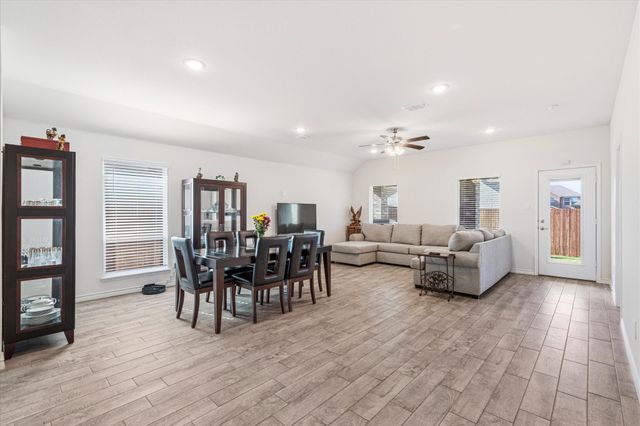 8133 Danny Scarth Lane, Fort Worth, TX 76120