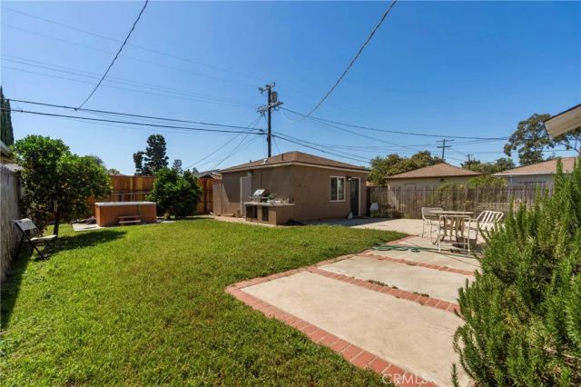 2939 Kelton Avenue, Los Angeles, CA 90064