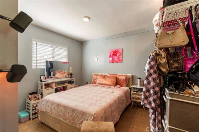 2939 Kelton Avenue, Los Angeles, CA 90064