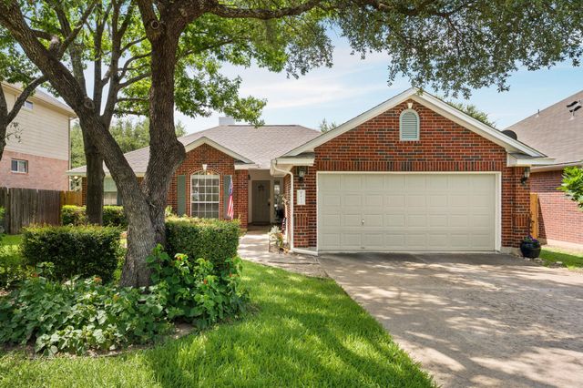810 Hilltop DR, Leander, TX 78641