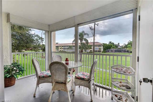 1087 Forest Lakes DR 201, Naples, FL 34105