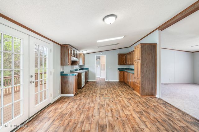 4504 Winslow Drive, Strawberry Plains, TN 37871