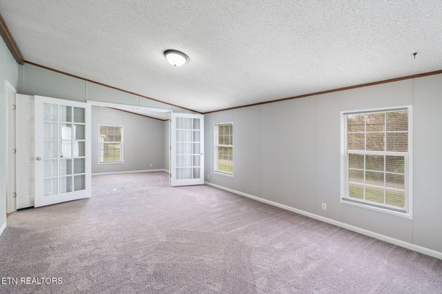 4504 Winslow Drive, Strawberry Plains, TN 37871