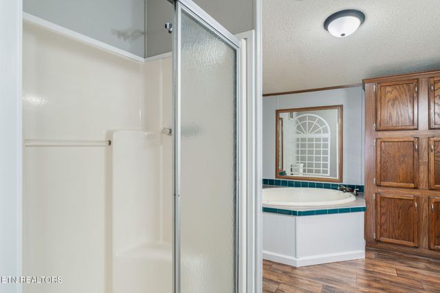 4504 Winslow Drive, Strawberry Plains, TN 37871