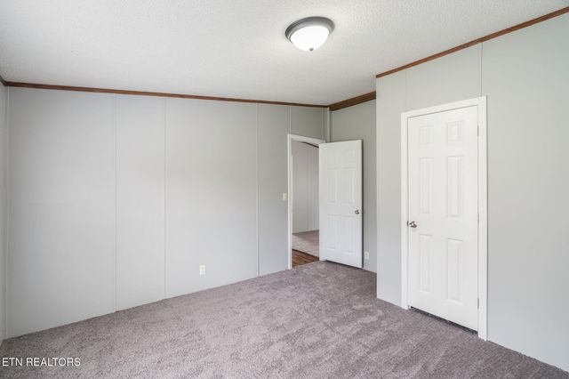 4504 Winslow Drive, Strawberry Plains, TN 37871