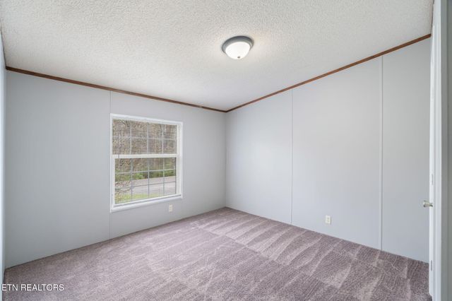 4504 Winslow Drive, Strawberry Plains, TN 37871