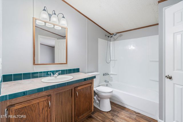 4504 Winslow Drive, Strawberry Plains, TN 37871