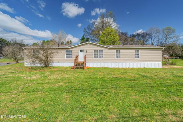 4504 Winslow Drive, Strawberry Plains, TN 37871
