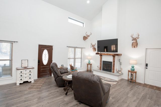 1002 Grant 9, Sheridan, AR 72150