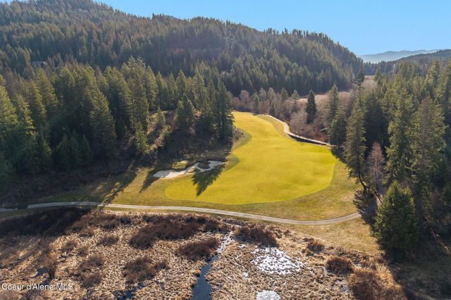 9490 Sunnyside Rd, Sandpoint, ID 83864