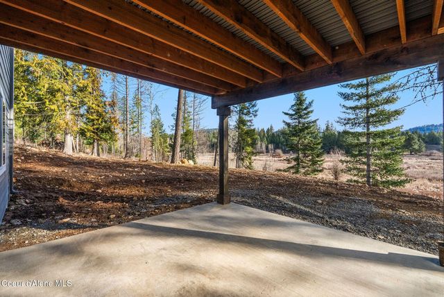 9490 Sunnyside Rd, Sandpoint, ID 83864