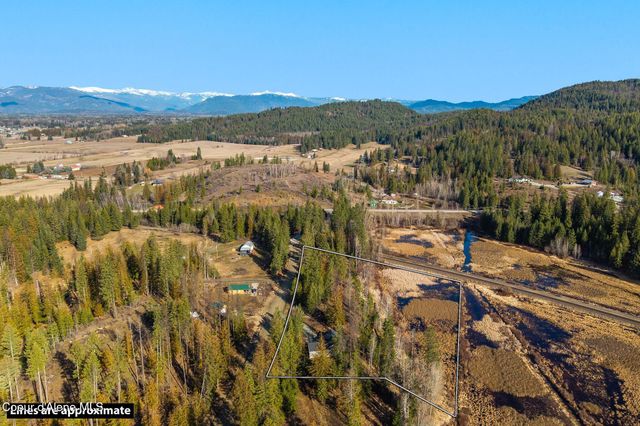 9490 Sunnyside Rd, Sandpoint, ID 83864