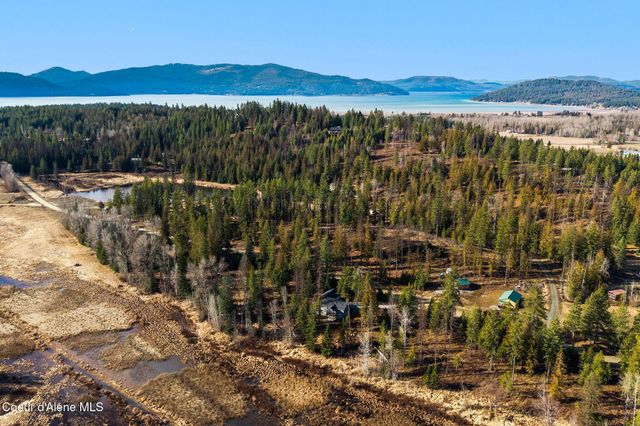 9490 Sunnyside Rd, Sandpoint, ID 83864